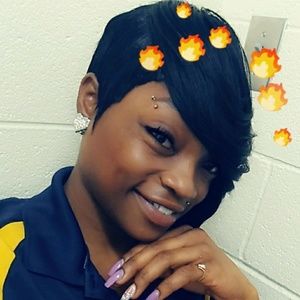 Meet your Posher, Lavonne